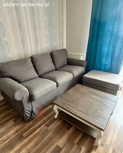 Używana sofa  Ektorp 3s. z funkcją spania, podnóżek i stolik